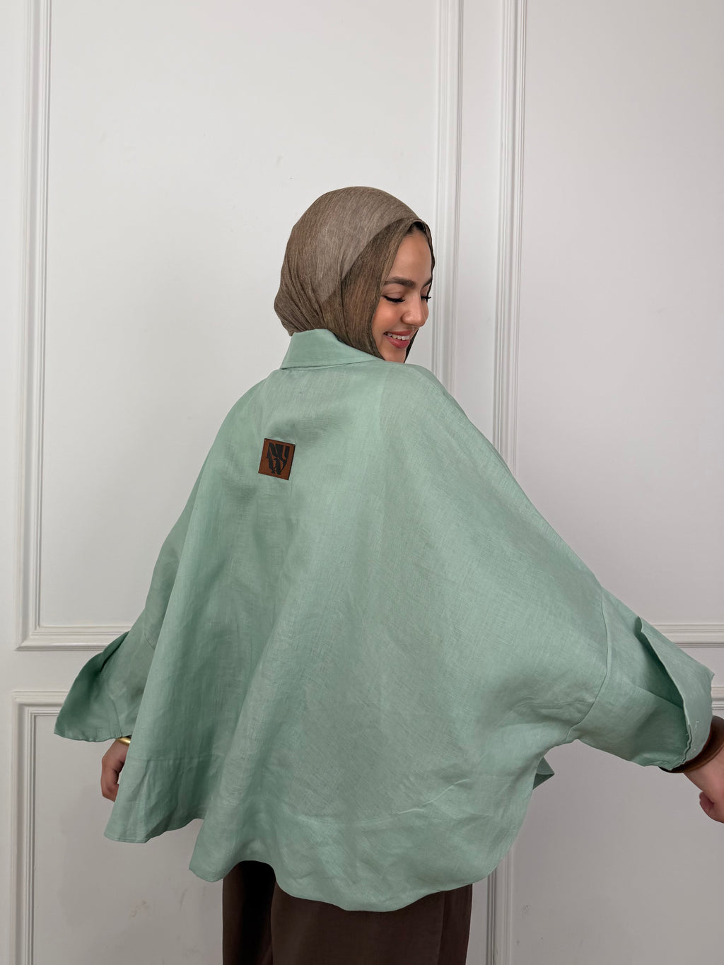 Flowy Linen - Mint Green Shirt